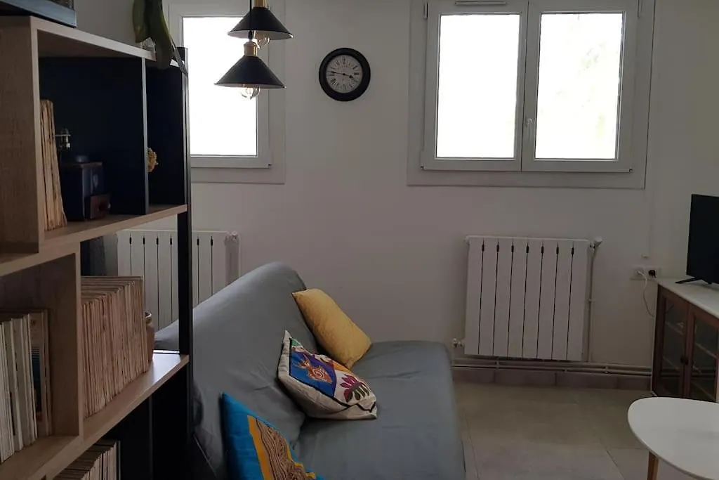 Apartment Location Appartement Dans Mas Provencal Monteux France