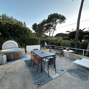 Hébergement de vacances A 150m De La - Jolie Maisonnette Avec Jardin Et, La Seyne-sur-Mer